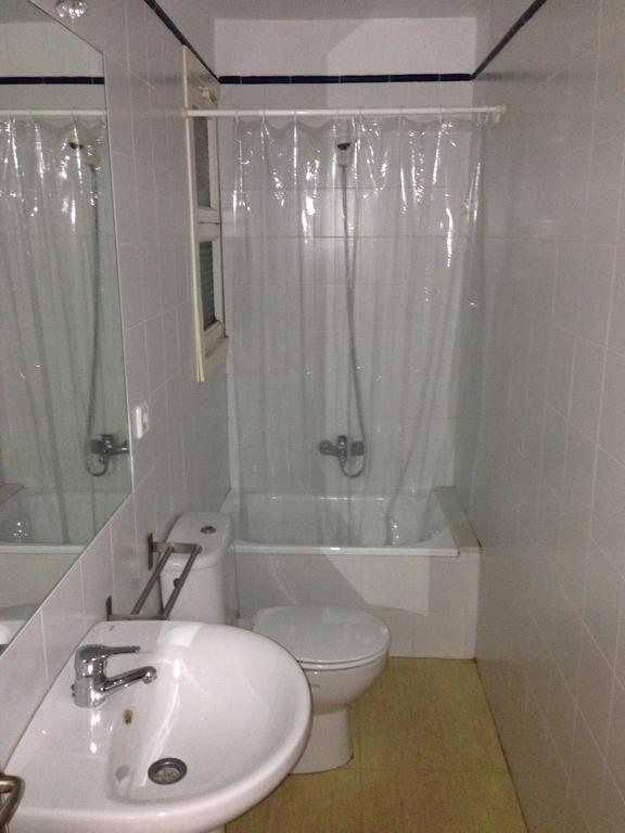 Càmping Kanguro Sant Pol De Mar Phòng bức ảnh