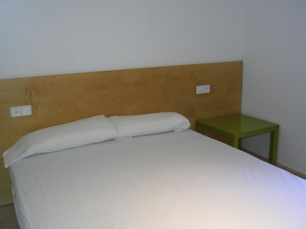 Càmping Kanguro Sant Pol De Mar Phòng bức ảnh